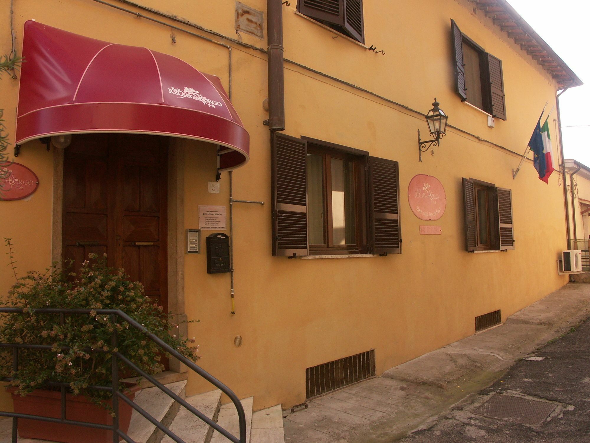 B&B Relais Nel Borgo Manciano Exterior foto